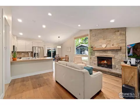 2113 Keywood Ct, Fort Collins, CO 80525