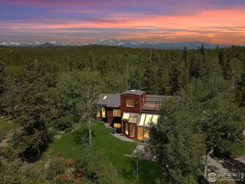 12 Lake St, Black Hawk, CO 80422