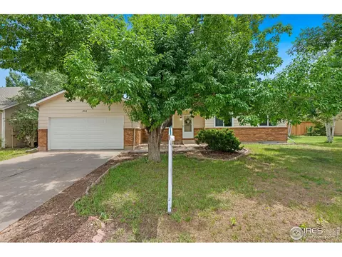2514 Manet Ct, Fort Collins, CO 80526