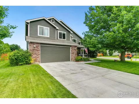 2832 Stonehaven Dr, Fort Collins, CO 80525