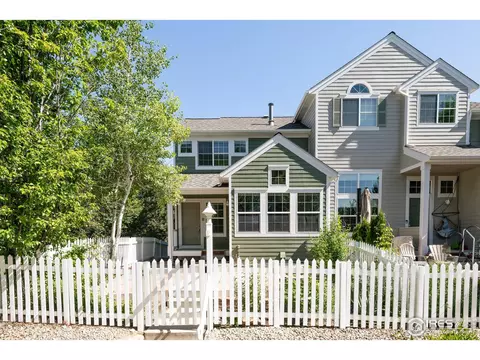 925 Snowberry St, Longmont, CO 80503