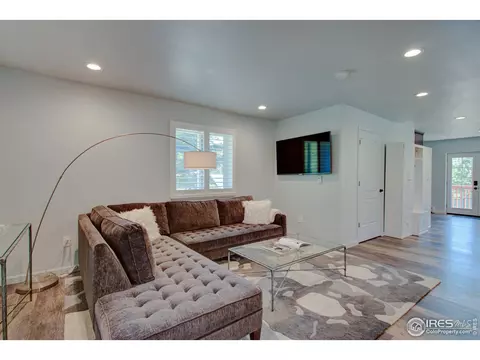 674 Mountain Meadows Rd, Boulder, CO 80302 photo 15