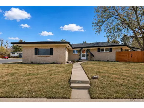 1880 S Monaco Pkwy, Denver, CO 80224