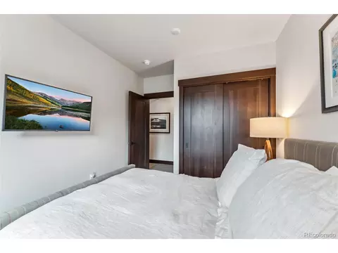 14 E Baron Way, Silverthorne, CO 80498 photo 23