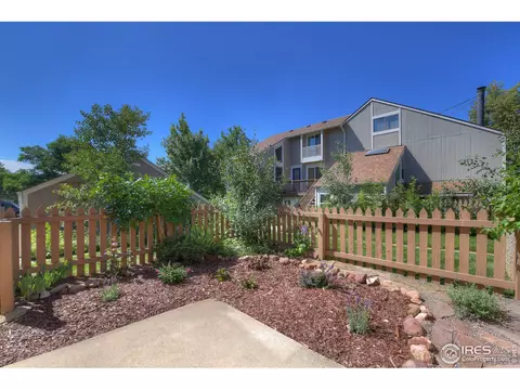 3121 Redstone Ln, Boulder, CO 80305 photo 4