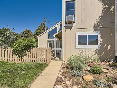3121 Redstone Ln, Boulder, CO 80305 photo 3