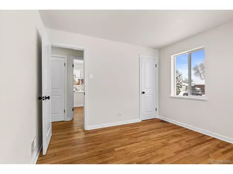 7555 E 22nd Ave, Denver, CO 80207 photo 22