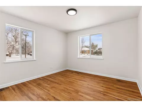 7555 E 22nd Ave, Denver, CO 80207 photo 20
