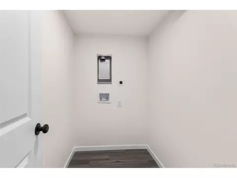 7555 E 22nd Ave, Denver, CO 80207 photo 46