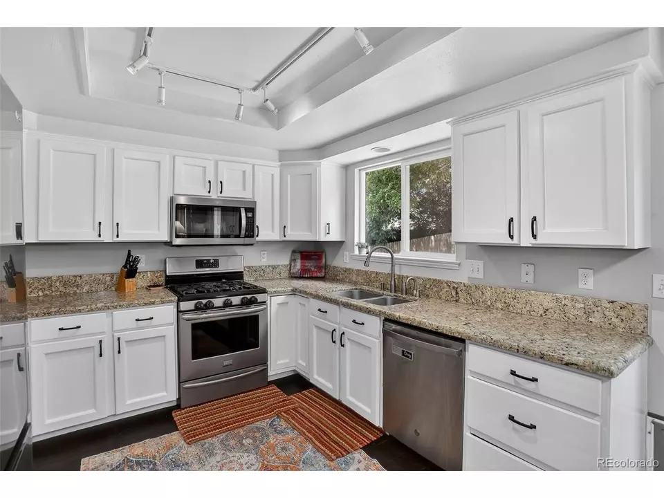 14524 E Wagon Trail Dr, Aurora, CO 80015 | MLS# 9924710 | 38 Photos ...