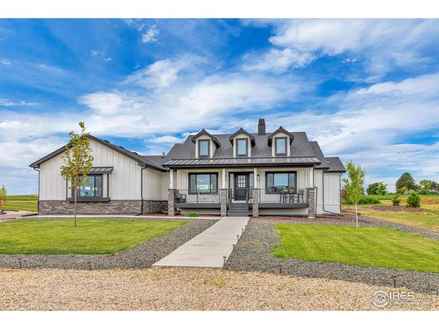 9240 Meadow Farms Dr, Milliken, CO 80543