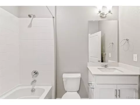 4514 Bishopsgate Dr, Windsor, CO 80550 photo 24