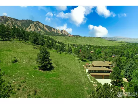 2640 Briarwood Dr, Boulder, CO 80305