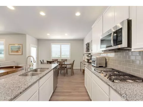 4553 Bishopsgate Dr, Windsor, CO 80550 photo 11