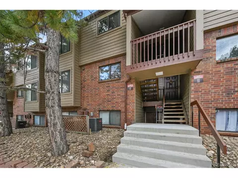 420 Wright St #203, Lakewood, CO 80228
