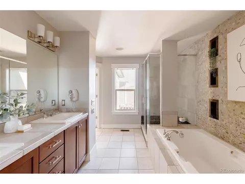 8628 E 25th Dr, Denver, CO 80238 photo 21