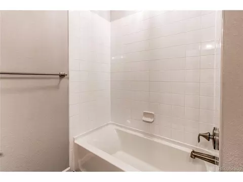 27705 E Indore Dr, Aurora, CO 80016 photo 31
