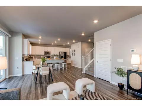 27705 E Indore Dr, Aurora, CO 80016 photo 7