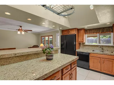 9186 E Floyd Pl, Denver, CO 80231 photo 8