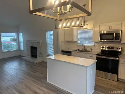 4348 Sable St, Denver, CO 80239 photo 3