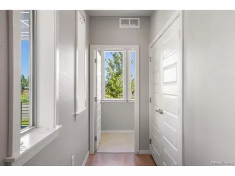 9094 E 49th Pl, Denver, CO 80238 photo 3