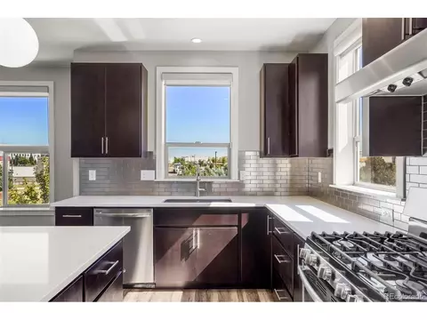 9094 E 49th Pl, Denver, CO 80238 photo 9