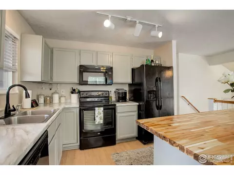 1613 40th St Ct, Evans, CO 80620 photo 8