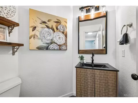 Bath - 21304 E Prentice Pl, Centennial, CO 80015 photo 1 of 5