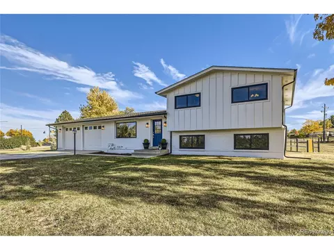 8868 Niwot Rd, Niwot, CO 80503
