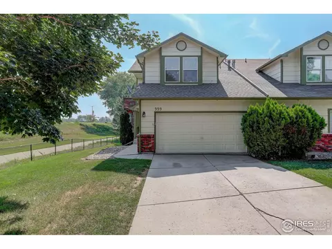 999 Winona Cir, Loveland, CO 80537