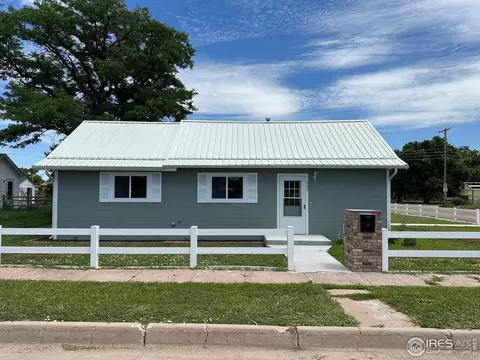 602 Cedar Ave, Akron, CO 80720 photo 2