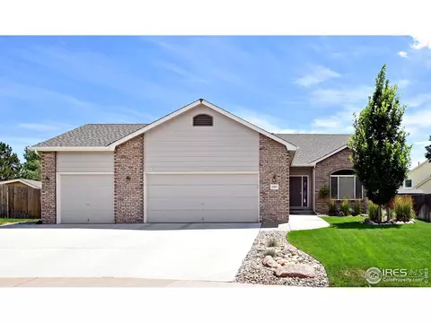 2107 Bronson Ct, Fort Collins, CO 80526