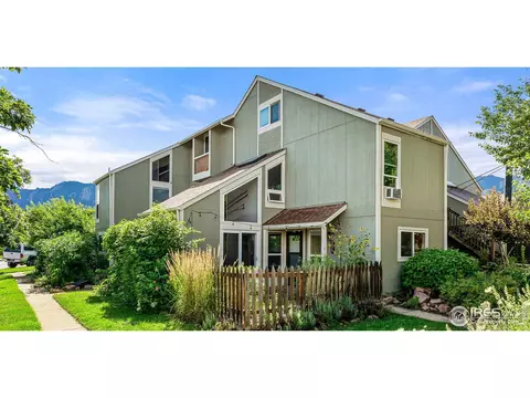 3230 Redstone Ln #B-8, Boulder, CO 80305