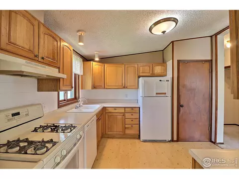 4212 Boulder St, Evans, CO 80620 photo 9