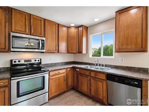 7395 Hickory Cir, Frederick, CO 80504 photo 9