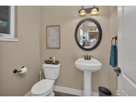 6776 Pumpkin Ridge Dr, Windsor, CO 80550 photo 13