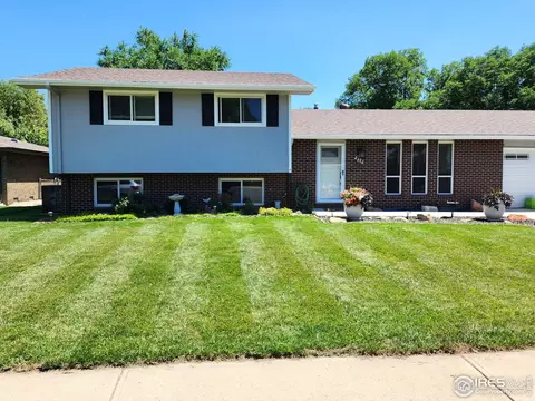 2326 Collyer St, Longmont, CO 80501