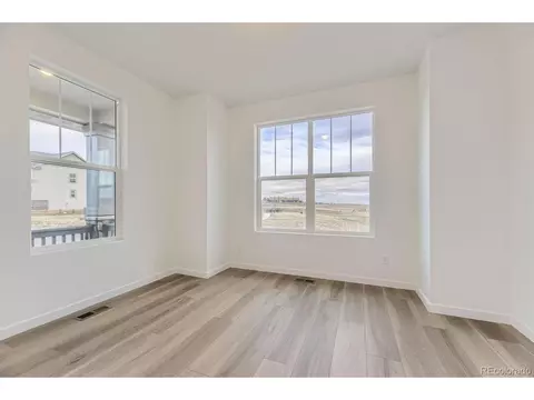 554 Yankee Boy Loop, Elizabeth, CO 80107 photo 6