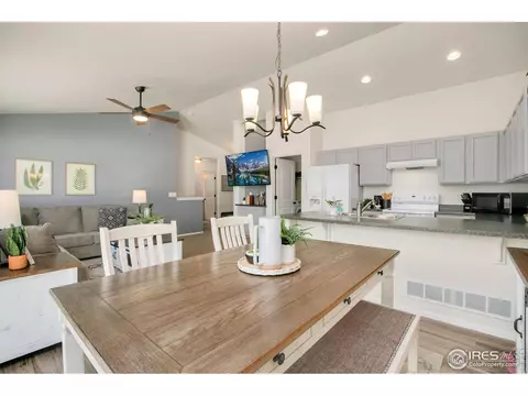 837 Sunlight Peak Dr, Windsor, CO 80550 photo 5