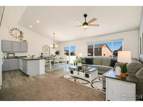 837 Sunlight Peak Dr, Windsor, CO 80550 photo 2