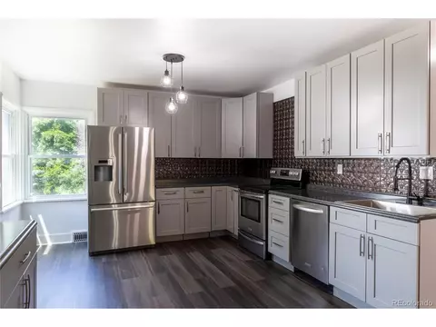 321 Emerson St, Wray, CO 80758