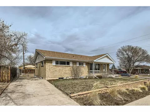 283 Garland Dr, Northglenn, CO 80233