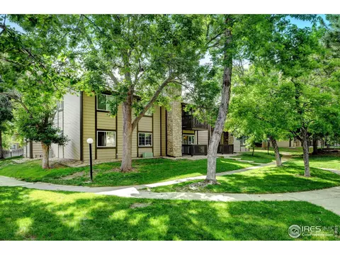 1854 S Pitkin Cir #A, Aurora, CO 80017