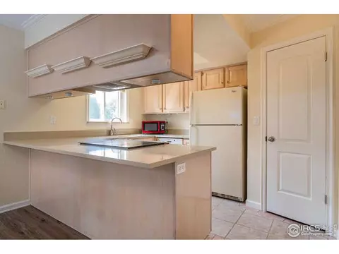 6158 Willow Ln, Boulder, CO 80301