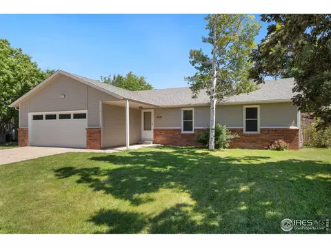 2518 Yorkshire St, Fort Collins, CO 80526