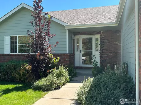 910 52nd Ave, Greeley, CO 80634 photo 2