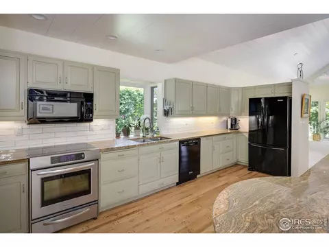 865 Willowbrook Rd, Boulder, CO 80302 photo 11
