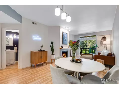 7462 Singing Hills Dr, Boulder, CO 80301 photo 5
