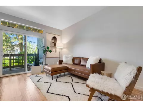 7462 Singing Hills Dr, Boulder, CO 80301 photo 11