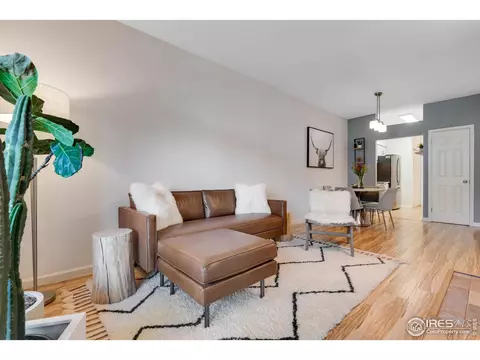7462 Singing Hills Dr, Boulder, CO 80301 photo 12
